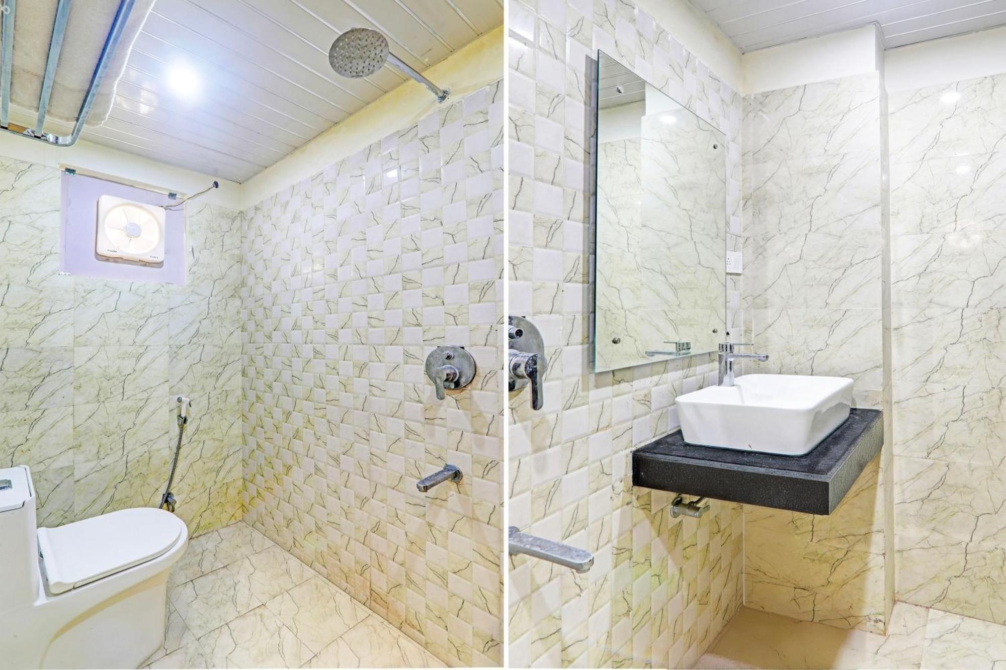 Hotel Super O Kathauta Jheel Malhaur Gomti Nagar 3*